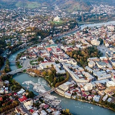 Apartment White Bridge Кутаїсі Екстер'єр фото