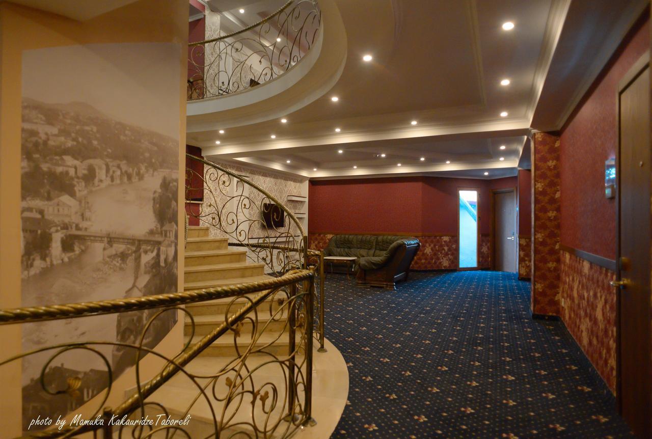 Apartment White Bridge Кутаїсі Екстер'єр фото