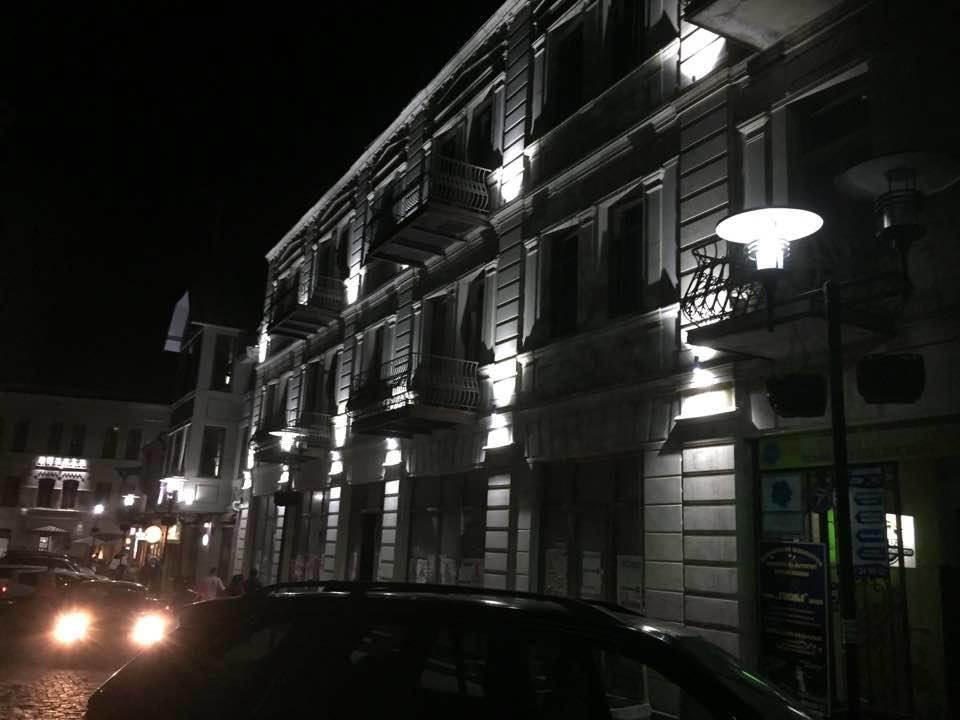 Apartment White Bridge Кутаїсі Екстер'єр фото